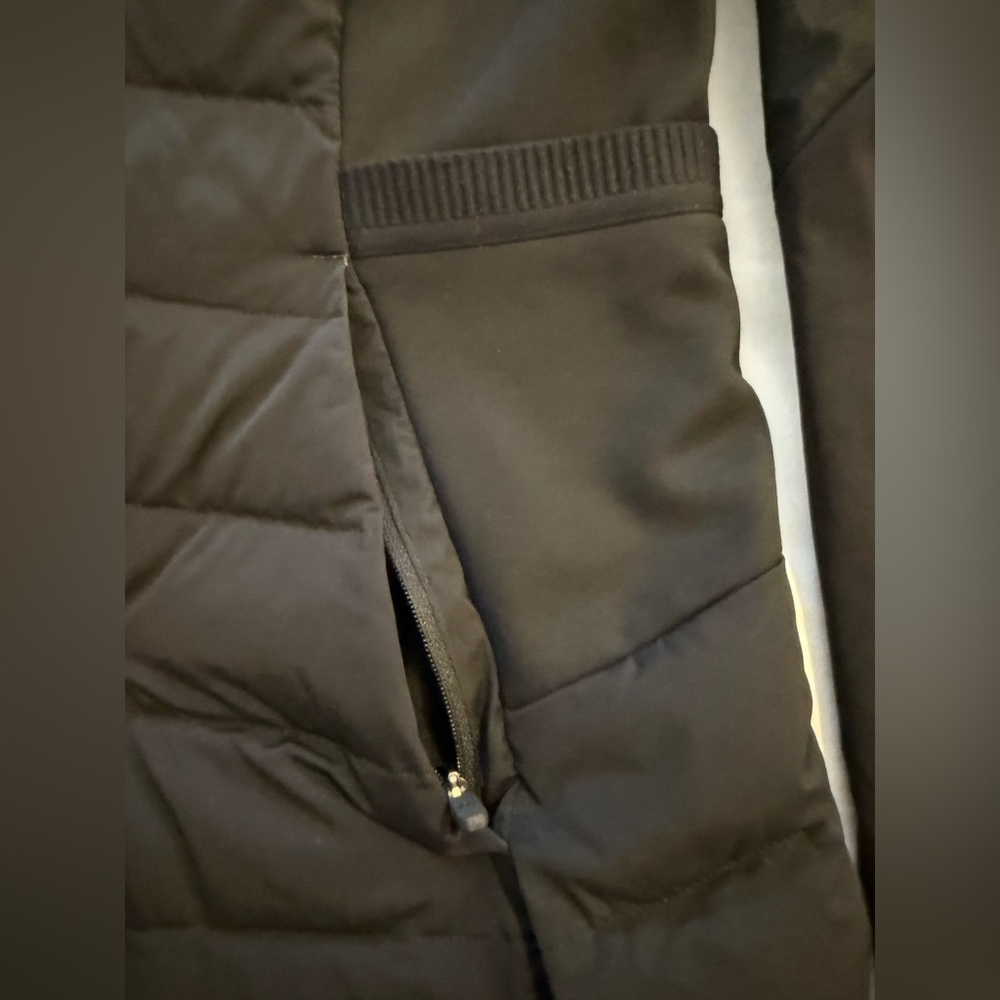 Lululemon Down For It All Black Puffer Jacket with hood - Picture 11 of 13